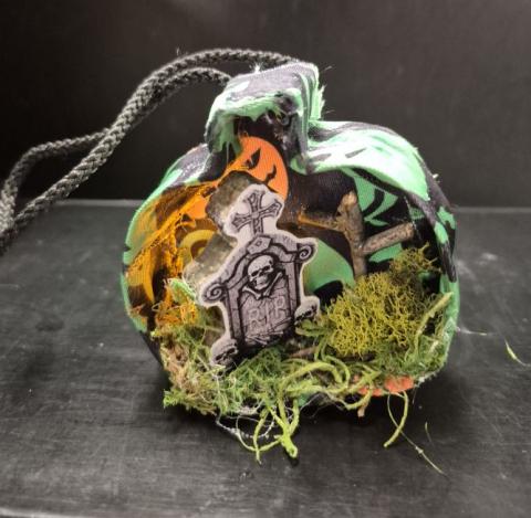 Halloween Light-Up Ornament